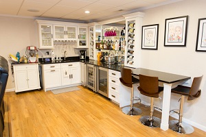 Bar in a Nashua finished basement